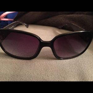 Coach Womens Black C’s sunglasses